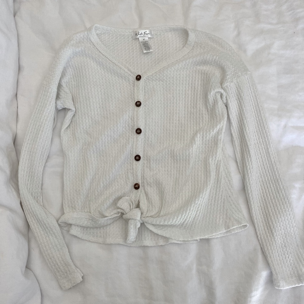❄️ 3/$15 White Fawn Girl’s Knit Top